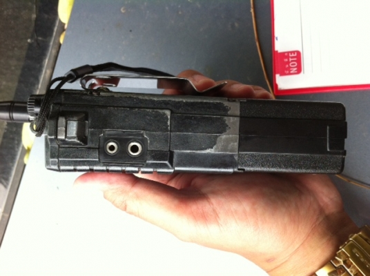 ขายวิทยุ Icom 2G อุปกรณ์ครบชุด รับส่งดีมากๆ เก่าเก็บ เสียงดังฟังชัด ราคา 3,600.-