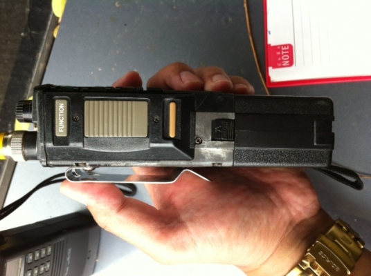 ขายวิทยุ Icom 2G อุปกรณ์ครบชุด รับส่งดีมากๆ เก่าเก็บ เสียงดังฟังชัด ราคา 3,600.-