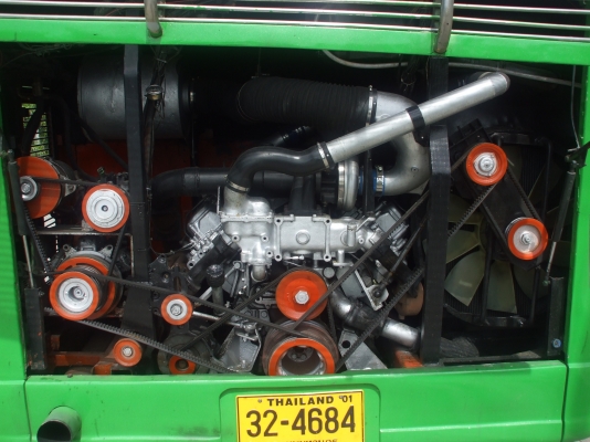 Nissan 2 ชั้น สภาพดี