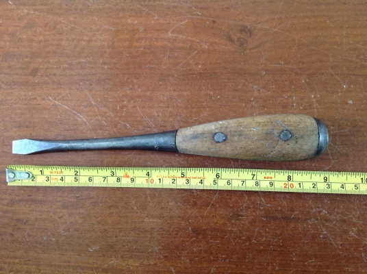 ขายไขควงโบราณเมกาขนาด  8 1/2"