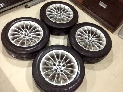 แม็กซ์ซีรีย์ 5 BMW 16 นิ้ว ยางDUNLOP 215 55 16 ปลาย 12 ใหม่มากวิ่งน้อยดอกเต็มสมบูรณ์ ตจว ส่งฟรี