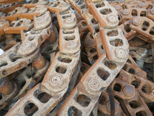 ขาย โซ่ CAT 320Dแท้ สวยๆครับ