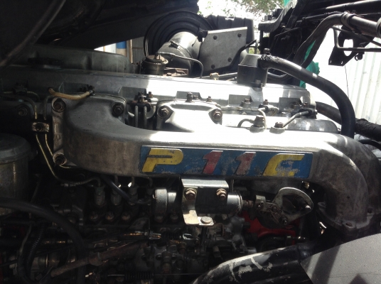 ขาย10ล้อp11เพลาเดียว320แรง