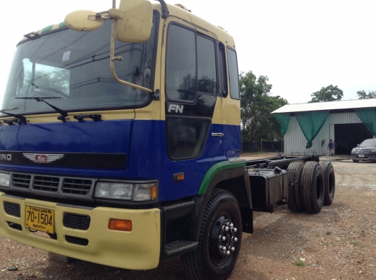 ขาย10ล้อp11เพลาเดียว320แรง