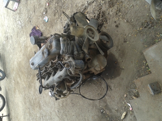 ขายเครื่อ+เกียร์งisuzu 4ba1 85แรงม้า