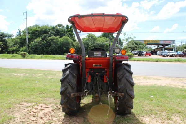 ขายรถไถ KUBOTA L3608 พร้อมดันหน้าและพรานหลัง รถไร่สภาพเดิมๆไม่ได้ทำสีใหม่ พร้อมใช้งาน