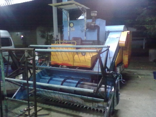 ขายรถเกี่ยวข้าวZAI