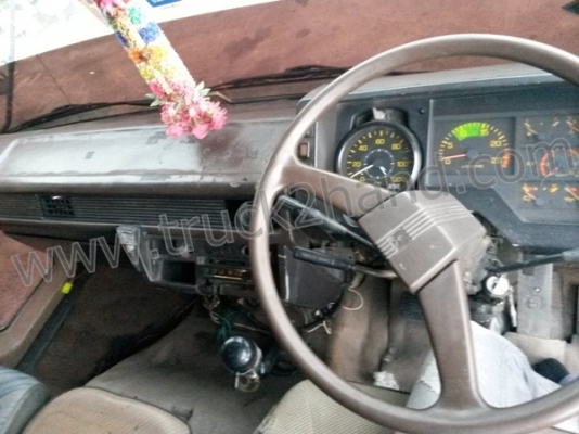 รถหัวลาก MITSUBISHI รุ่นFN527Mเทอร์โบ ติดCNG 2เพลา