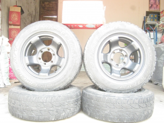 ขาย แม็ก 8x15 พร้อมยางสภาพ ยาง40\% ขาย  5000 T-089-6291500