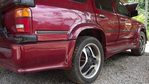 Toyota surf สำหรับนักสะสม