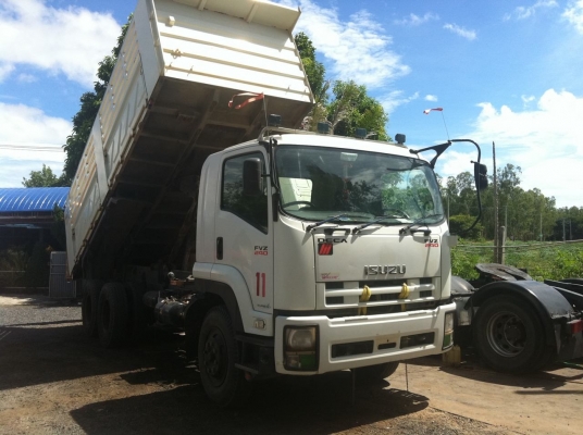 ISUZU FVZ 2 เพลา  240 แรงม้า กระบะดั๊มพ์ 3 มิตร