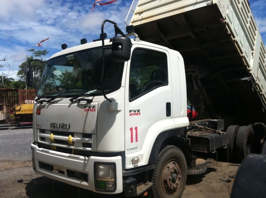 ISUZU FVZ 2 เพลา  240 แรงม้า กระบะดั๊มพ์ 3 มิตร