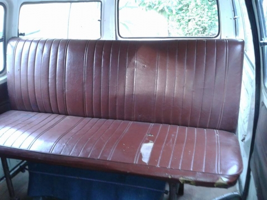 ขายรถตู้เก่าสภาพดีพร้อยใช้งาน ขายรถตู้เก่าสภาพดีพร้อยใช้งาน