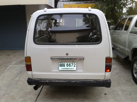 ขายรถตู้เก่าสภาพดีพร้อยใช้งาน ขายรถตู้เก่าสภาพดีพร้อยใช้งาน
