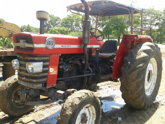 ขายรถไถ แม็กซี ( มีแต่ตัวรถอย่างเดียวครับ ) ลดราคาเหลือ 85000 บาท