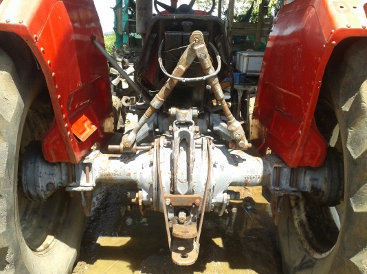 ขายรถไถ แม็กซี ( มีแต่ตัวรถอย่างเดียวครับ ) ลดราคาเหลือ 85000 บาท