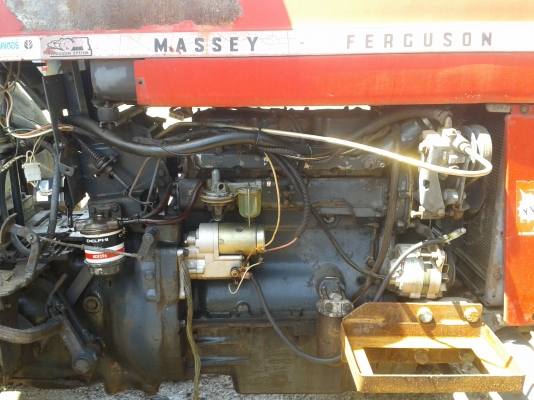 ขายรถไถ แม็กซี ( มีแต่ตัวรถอย่างเดียวครับ ) ลดราคาเหลือ 85000 บาท