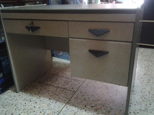 ขายโต๊ะคอม 300บาท