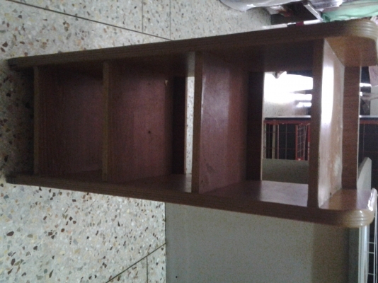 ขายโต๊ะคอม 300บาท ขายโต๊ะคอม 300บาท