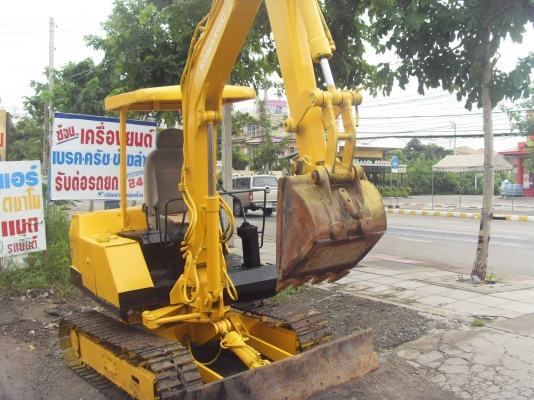 ขายรถแบ๊คโฮ pc-20 KOMATSU รุ่น 5