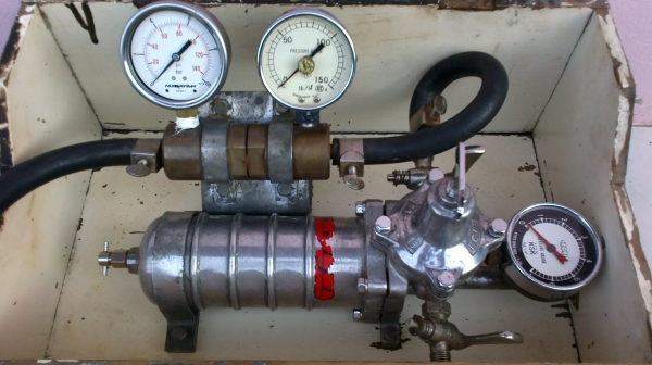 อุปกรณ์พ่นทราย