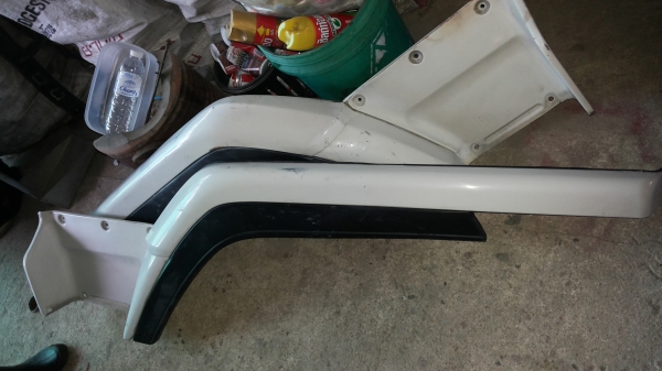 เหล็กขอบล้อร๊อกกี้เป็นของนอกสภาพสวย เหล็กขอบล้อร๊อกกี้เป็นของนอกสภาพสวย