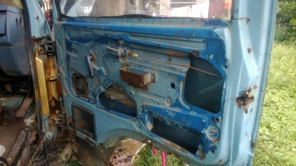 6ล้อรั้ว100แรงISUZU NKR57E รถจอด(ใช้งานได้ปกติ) เครื่องสวย คัสซีสวย...เล่มพร้อม...