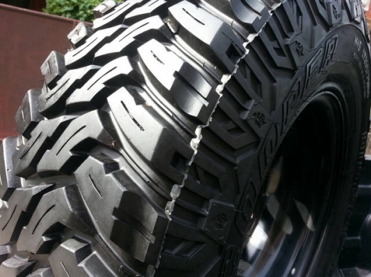 ขายล้อ Rock พร้อมยาง MUD Cooper STT