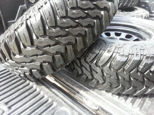 ขายล้อ Rock พร้อมยาง MUD Cooper STT