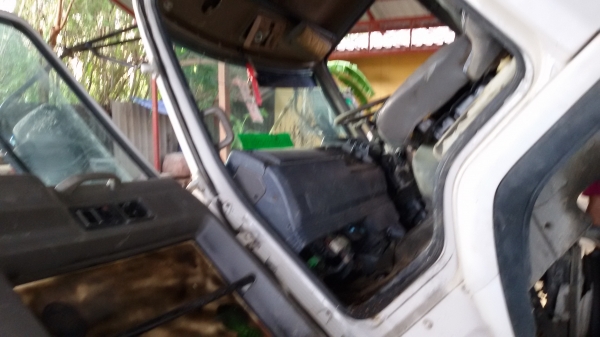 FRR32DB เครื่อง6HE1  195