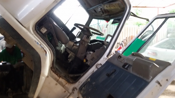 FRR32DB เครื่อง6HE1  195