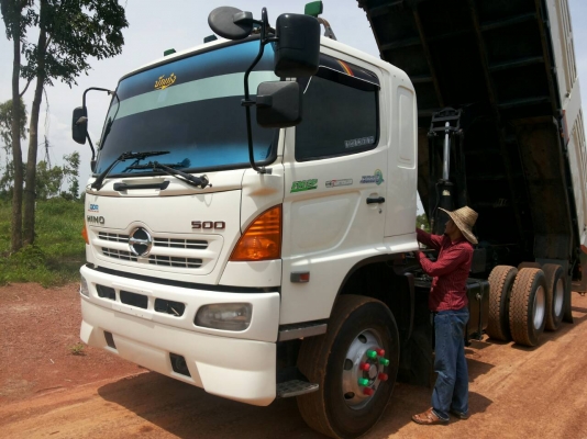 ขายครับ HINO 500   380 URO  3