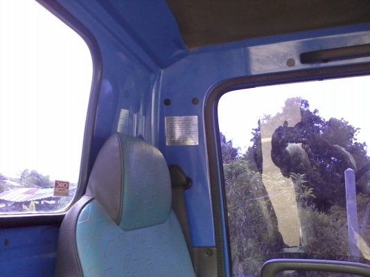 (ขายแล้วค่ะ คุณสำรวย) หกล้อดั้มอีซูสุ 3 คิว  88  แรงม้า เล่มพร้อ