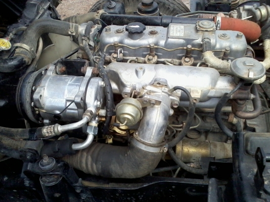 (ขายแล้วค่ะ คุณสำรวย) หกล้อดั้มอีซูสุ 3 คิว  88  แรงม้า เล่มพร้อ