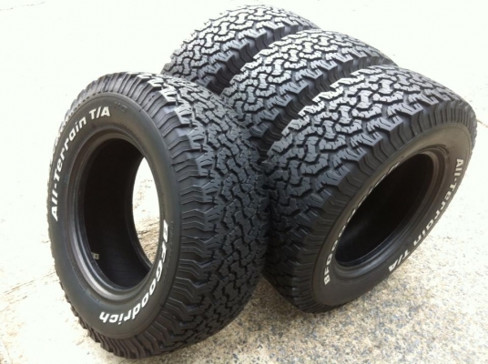 ขายยาง BF Goodrich All-terrain ขนาด 265 70 r16 ดอก1เซนต์