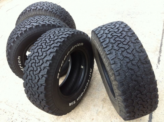 ขายยาง BF Goodrich All-terrain ขนาด 265 70 r16 ดอก1เซนต์