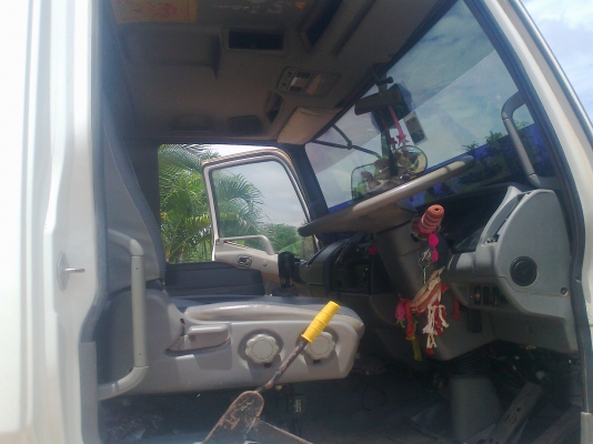 ขาย มิตซู 627  260 แรง ปี 53 รถห้าง