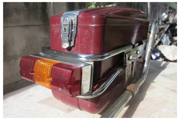 ---------- กล่องข้าง ติดรถ มอช๊อปเปอร์ --------- ---------- กล่องข้าง ติดรถ มอช๊อปเปอร์ ---------