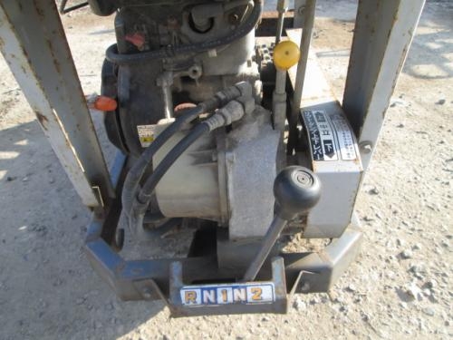 เครื่องแหวกร่องกล้านา !!!   MARUYAMA   MKF-330  รหัสสินค้า : 13001325   หรือเพิ่มเติมไดที่ www.nihonmono.com