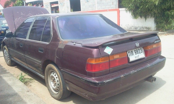 ขายตัด Honda Accord ตาเพชร มาขับกลับได้เลย เอกสารครบพร้อมโอน ขายตัด Honda Accord ตาเพชร มาขับกลับได้เลย เอกสารครบพร้อมโอน