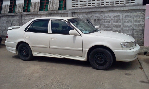 ขาย เก๋ง Toyota เครือง1.6 ติดแก็ส รถเดิมสวยๆ ขายตัดคับ ซื้อได้เท่าไรว่ามา แบ่งกันทำกินคับ ขับกลับได้เลย