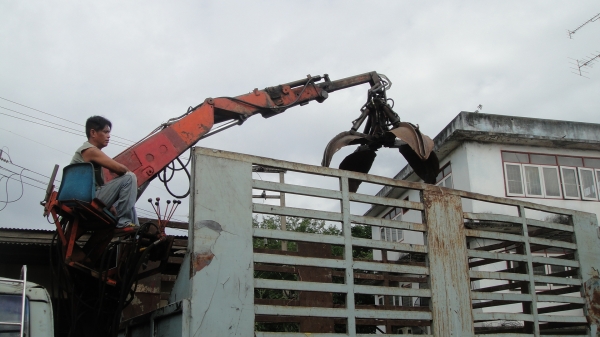 10ล้อ JCM หัว ROCKY พร้อมเฮี๊ยบ3ตัน สวยพร้อมใช้ ราคาถูก