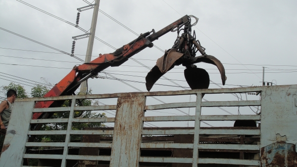 10ล้อ JCM หัว ROCKY พร้อมเฮี๊ยบ3ตัน สวยพร้อมใช้ ราคาถูก