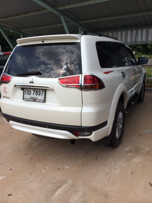 มิตซูบิชิปาเจโร่ ปี 55 สีขาวมุกตัวท็อป มิตซูบิชิปาเจโร่ ปี 55 สีขาวมุกตัวท็อป