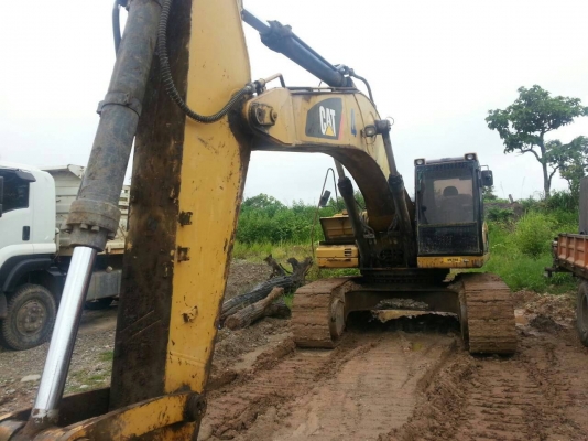 CAT 330 D ใช้งานน้อยเอกสารครบ
