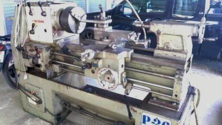 เครื่องกลึง 5 ฟุต 3 เพลา เกียร์บล็อก รุ่นหนัก ฐานเหล็กหล่อ สภาพสวย พร้อมใช้งาน 115,000  ด่วน !!!!