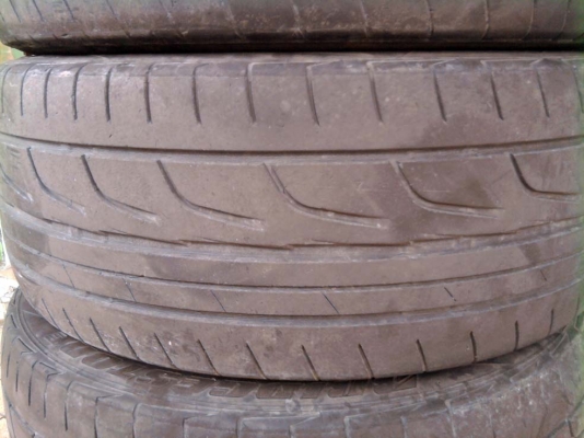ขออนุญาติขาย ยาง BRIDGESTONE POTENZA 225/45R17 ชุดละ 3,900 บาท ขออนุญาติขาย ยาง BRIDGESTONE POTENZA 225/45R17 ชุดละ 3,900 บาท