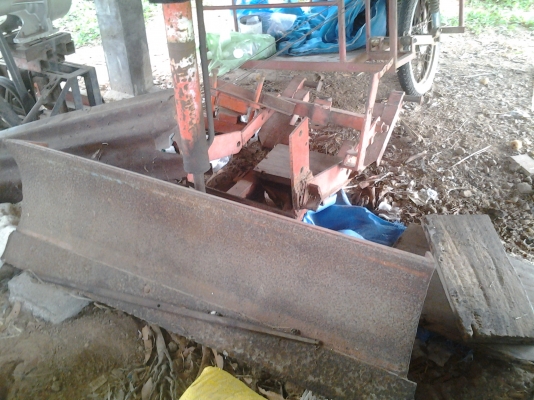 ขายตัวดันหน้าติดกับรถไถคูโบต้า24แรงพร้อมคอนโทน ขายตัวดันหน้าติดกับรถไถคูโบต้า24แรงพร้อมคอนโทน