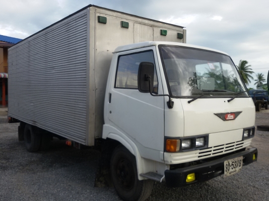ขายรถ HINO KM779 เครื่อง WO4D 117 แรงม้า ตู้บรรทุก