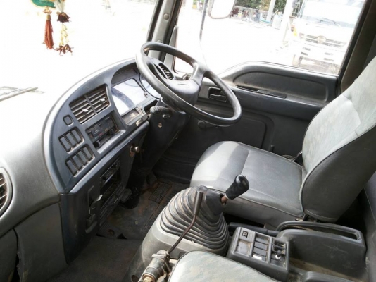 สิบล้อสวย ISUZU FVM230 รถปี 47 จัดไฟแน๊นซ์ได้เต็มร้อยเปอร์เซ็นต์ .